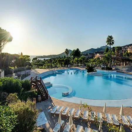 Le Village De Cap Esterel Apartament